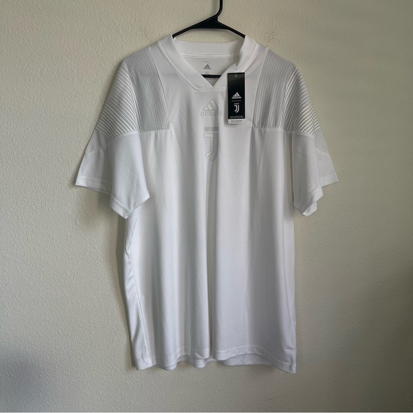 Adidas Juventus Climalite Short Sleeve Stretch Shirt - Picture 2 of 6